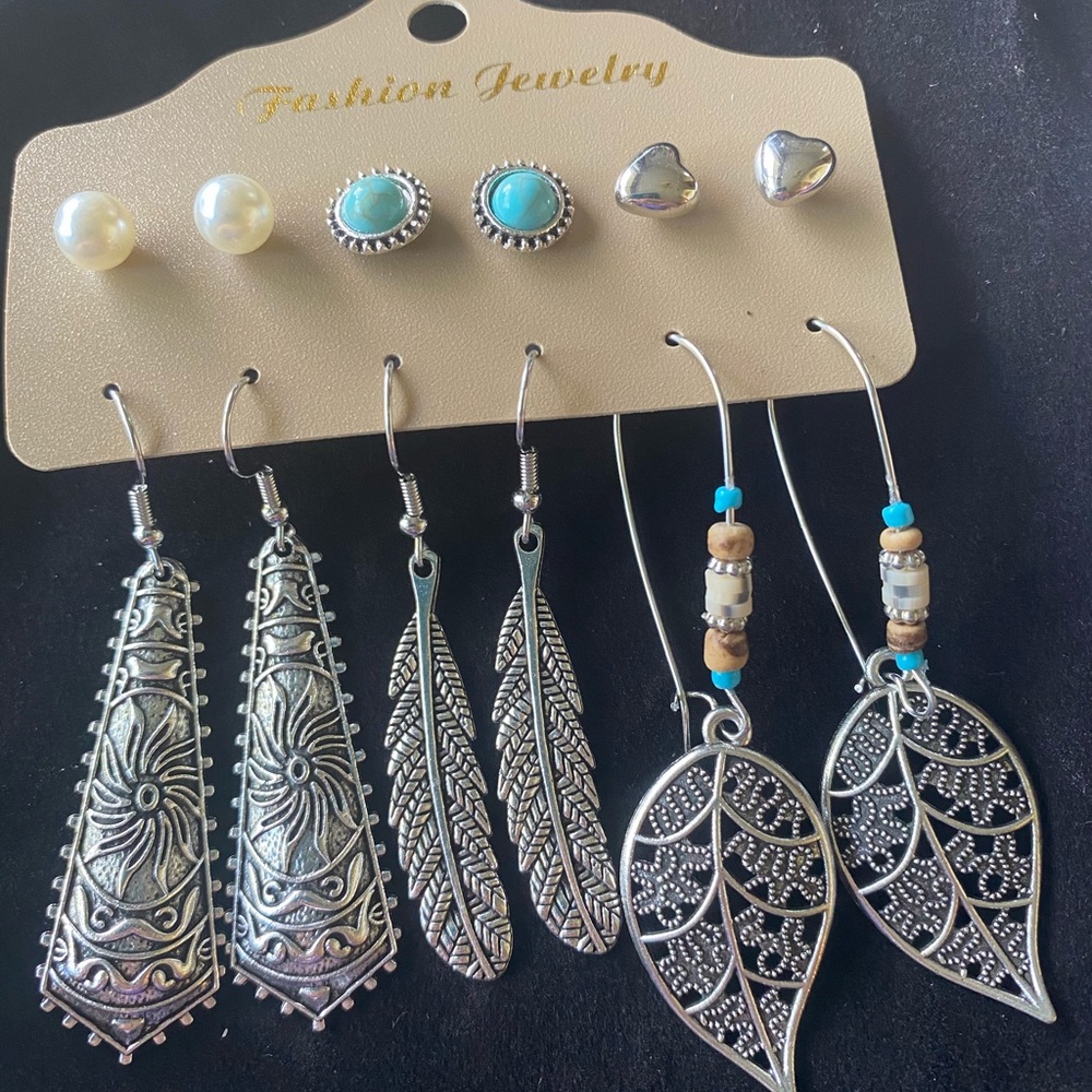 30 pairs Boho Vintage earrings -NEW!